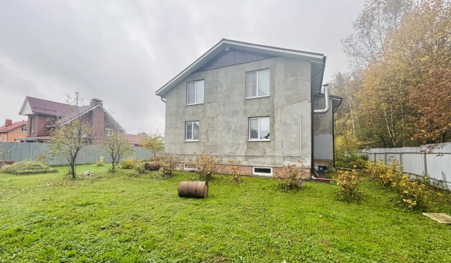 Купить дом в Москве. Вариант № 7589275, 33, площадь -  квм, цена 45000000 рублей