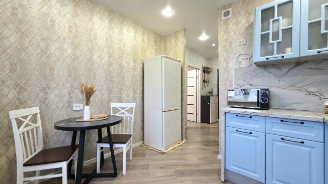 Купить однокомнатную квартиру в Микрорайоне 17-й в Липецке. Вариант № 10478713, 6, площадь -  квм, цена 2980000 рублей