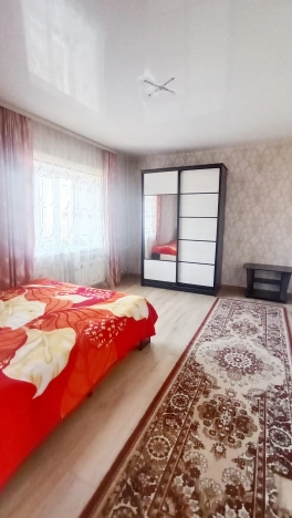 Купить дом в Омске. Вариант № 37784, 26, площадь -  квм, цена 13000000 рублей