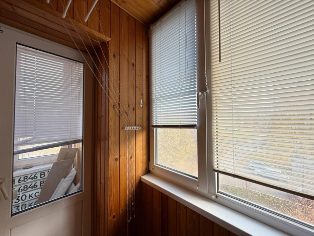 Купить трехкомнатную квартиру в Старом Осколе. Вариант № 9120109, 2, площадь -  квм, цена 5000000 рублей