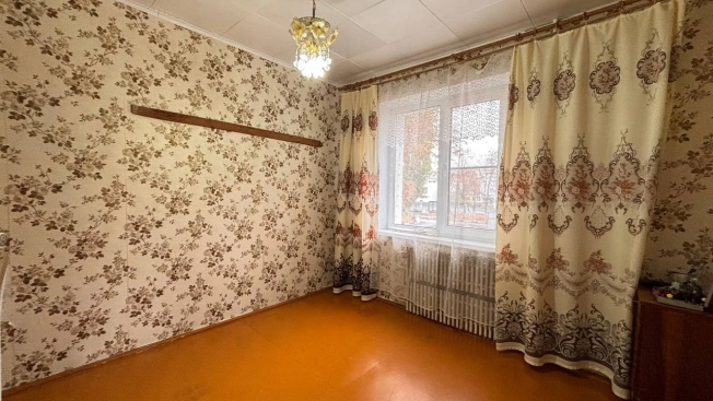 Купить четырехкомнатную квартиру в Белгородской области. Вариант № 8056541, 3, площадь -  квм, цена 4600000 рублей