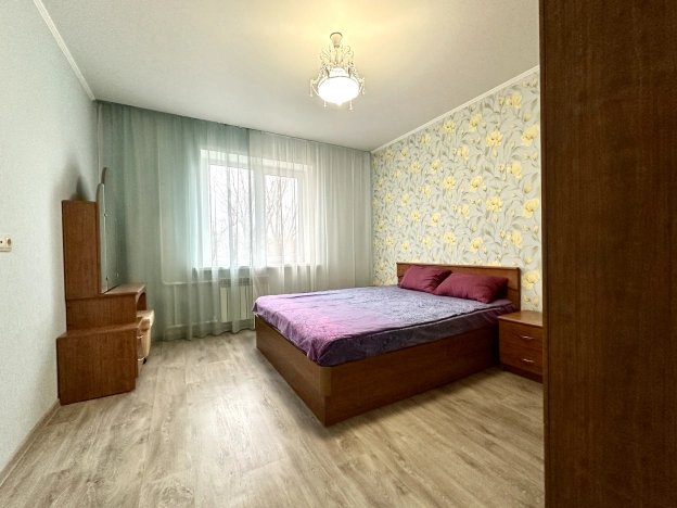 Снять квартиру в Балакове. Вариант № 10072807, 6, площадь -  квм, цена 30000 рублей