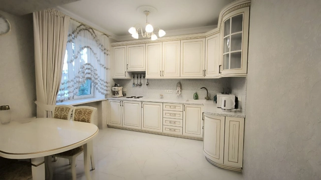 Снять квартиру в Керчи. Вариант № 4054266, 2, площадь -  квм, цена 65000 рублей