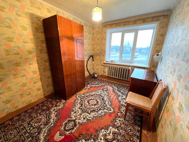 Купить трехкомнатную квартиру в Калуге. Вариант № 13431, 1, площадь -  квм, цена 5950000 рублей