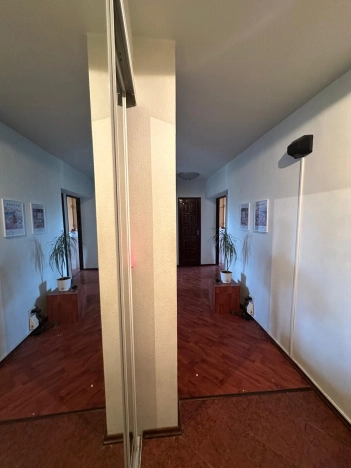 Купить четырехкомнатную квартиру в Волгограде. Вариант № 5823678, 15, площадь -  квм, цена 5900000 рублей