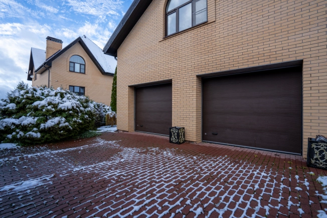 Купить дом в Москве. Вариант № 9148977, 42, площадь - квм, цена 75000000 рублей