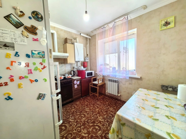 Купить двухкомнатную квартиру на вторичке в Микрорайоне 4-й, Элиста в Элисте. Вариант № 44762, 5, площадь -  квм, цена 5700000 рублей