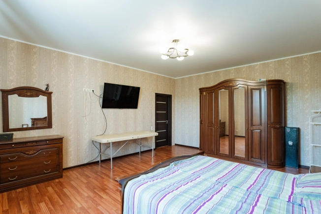 Купить дом в Уфе. Вариант № 4883584, 18, площадь -  квм, цена 22400000 рублей