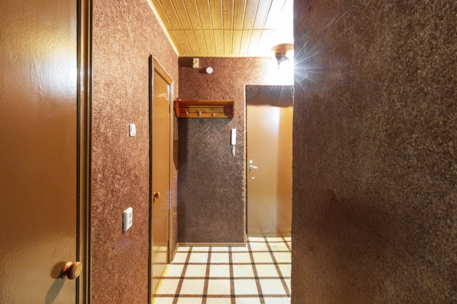 Купить однокомнатную квартиру в Омске. Вариант № 1730019, 10, площадь -  квм, цена 5000000 рублей