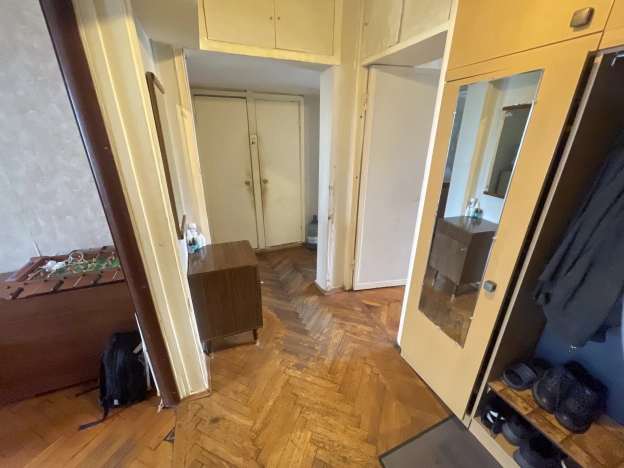 Купить трехкомнатную квартиру в Пушкине. Вариант № 13751, 20, площадь -  квм, цена 6250000 рублей