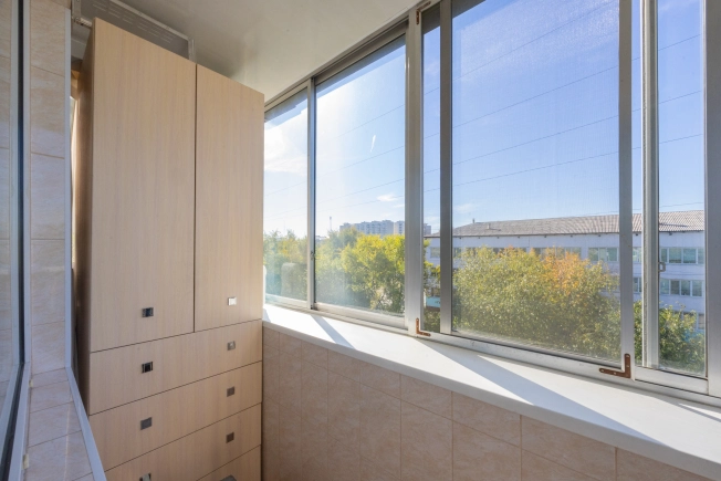 Купить четырехкомнатную квартиру в Амурской области. Вариант № 6693392, 13, площадь -  квм, цена 10300000 рублей