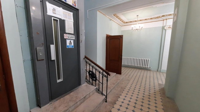 Купить четырехкомнатную квартиру в ЦАО в Москве. Вариант № 35367, 8, площадь -  квм, цена 92000000 рублей