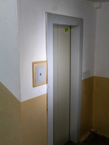 Купить однокомнатную квартиру в Микрорайоне Золотая Нива в Новосибирске. Вариант № 36108, 2, площадь -  квм, цена 4450000 рублей