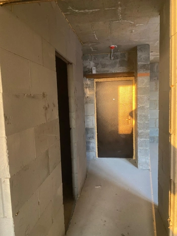 Купить квартиру в Омске. Вариант № 9690155, 5, площадь -  квм, цена 3990000 рублей