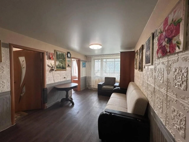 Купить четырехкомнатную квартиру в Новосибирской области. Вариант № 6142788, 11, площадь -  квм, цена 5400000 рублей