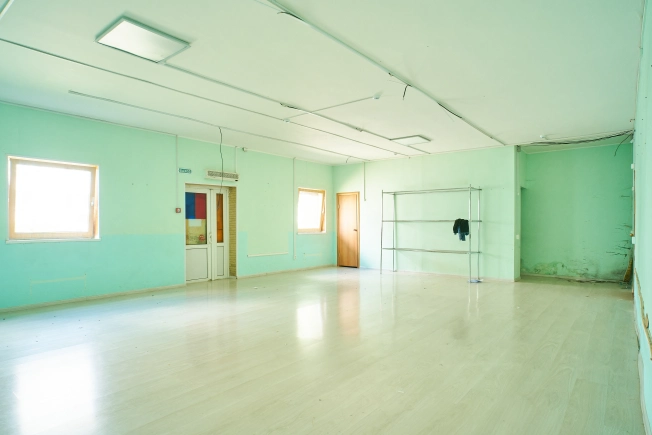 Купить коммерческую недвижимость в Медвежьегорске. Вариант № 9849, 8, площадь -  квм, цена 6500000 рублей