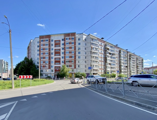 Купить трехкомнатную квартиру в Смоленской области. Вариант № 58042, 12, площадь -  квм, цена 4300000 рублей