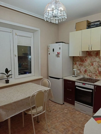 Купить двухкомнатную квартиру в Новосибирской области. Вариант № 10074916, 14, площадь -  квм, цена 6500000 рублей