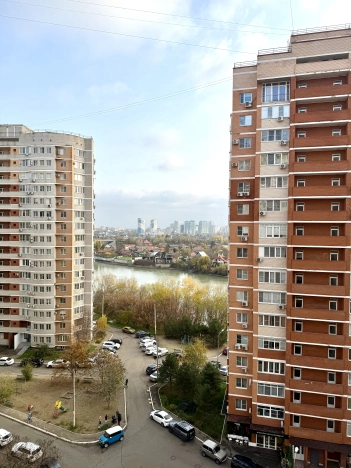 Купить однокомнатную квартиру в Краснодаре. Вариант № 9224791, 14, площадь -  квм, цена 8300000 рублей