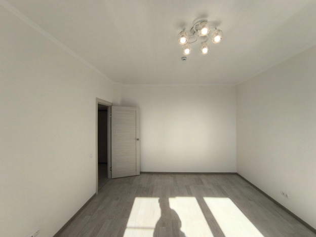 Купить квартиру в Москве. Вариант № 9220918, 10, площадь -  квм, цена 14526000 рублей