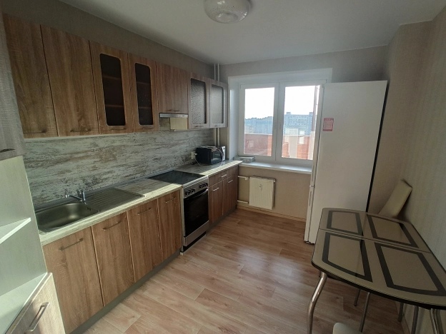 Купить двухкомнатную квартиру на улице Героя России Ильфата Закирова в Ижевске. Вариант № 1343, 5, площадь -  квм, цена 4640000 рублей