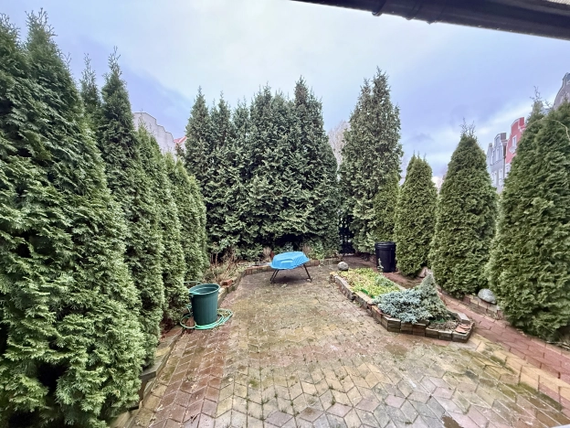 Купить таунхаус в Калининграде. Вариант № 9514751, 12, площадь -  квм, цена 18000000 рублей