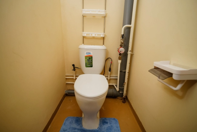 Купить однокомнатную квартиру в Омске. Вариант № 8464559, 10, площадь -  квм, цена 3950000 рублей