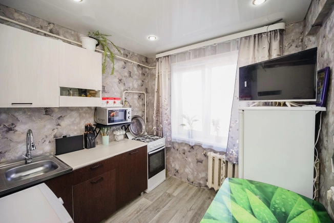 Купить квартиру в Омске. Вариант № 9613016, 2, площадь -  квм, цена 3480000 рублей