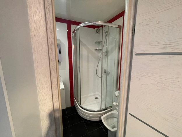 . Вариант № 8491, 13, площадь - 63 квм, цена 7700000 рублей