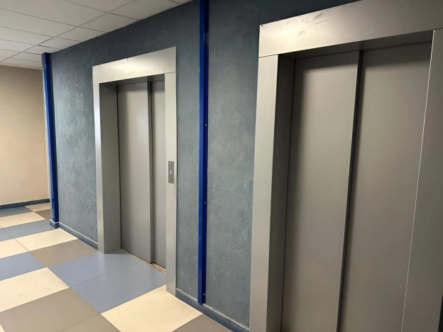 Купить двухкомнатную квартиру в районе Василеостровский в Санкт-Петербурге. Вариант № 1171174, 15, площадь -  квм, цена 10700000 рублей