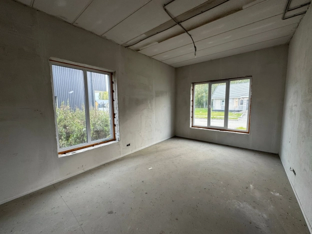 Купить дом в районе Заельцовский в Новосибирске. Вариант № 3824757, 3, площадь -  квм, цена 12900000 рублей