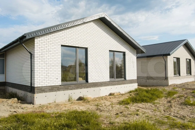 Купить дом в Барнауле. Вариант № 2466046, 12, площадь -  квм, цена 9477000 рублей