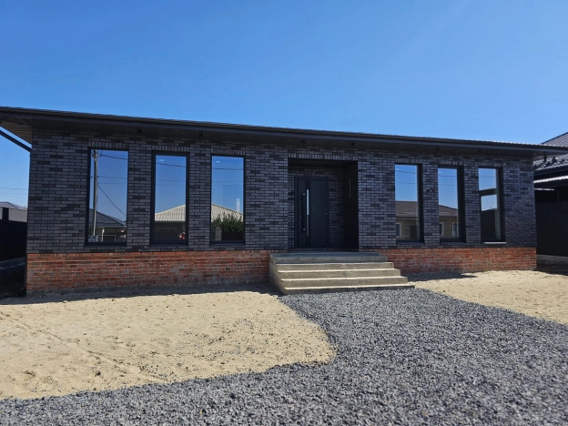 Купить дом в районе Пролетарский в Ростове-на-Дону. Вариант № 50520, 0, площадь -  квм, цена 12000000 рублей