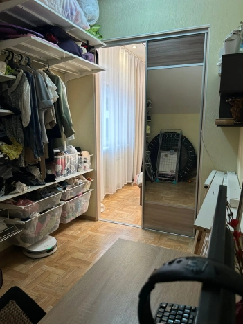 Купить однокомнатную квартиру в Волгограде. Вариант № 9467255, 10, площадь -  квм, цена 5200000 рублей