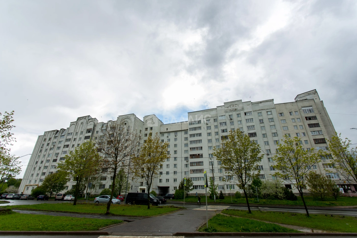 Photo https://36000382-a1c2-4a8a-a109-3fc3bfc73cf7.selcdn.net/App/Entity/ObjectRealty/ObjectRealty/WG/79a79360-3e65-40cf-b6b8-de546d0c8504/fzYYRyPthM3EmsByuZAgH9OqBnBI0f0hCGL4yQGg.jpg.compressed.webp