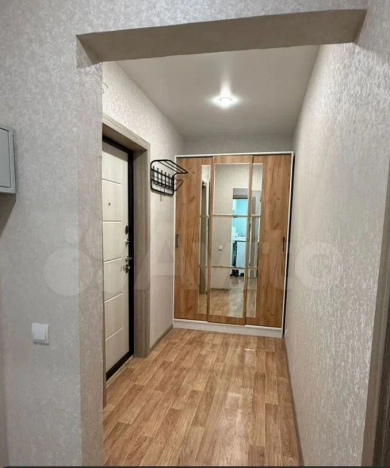 Снять квартиру в Тобольске. Вариант № 10094122, 5, площадь -  квм, цена 35000 рублей