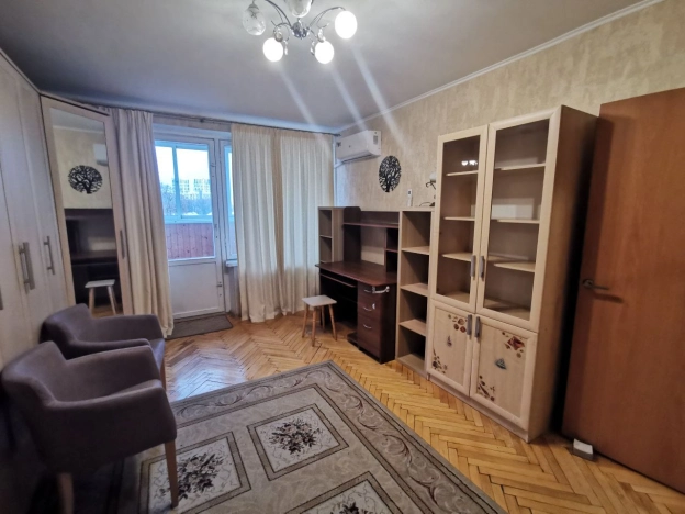 Купить квартиру в Москве. Вариант № 8979054, 3, площадь -  квм, цена 13499000 рублей