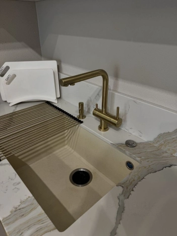 Купить квартиру в Москве. Вариант № 9159050, 6, площадь - квм, цена 15500000 рублей