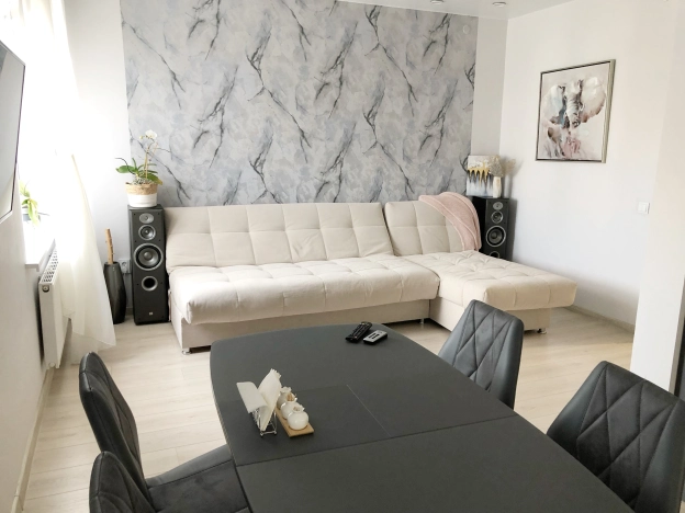 Купить квартиру на вторичке в ЖК Европейский в Тобольске. Вариант № 3422902, 2, площадь -  квм, цена 8600000 рублей