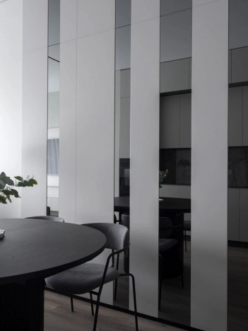 Купить квартиру в Москве. Вариант № 9863267, 23, площадь -  квм, цена 79500000 рублей