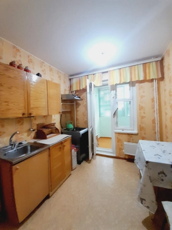 Купить двухкомнатную квартиру в Микрорайоне 2-й, Элиста в Элисте. Вариант № 16479, 14, площадь -  квм, цена 4000000 рублей