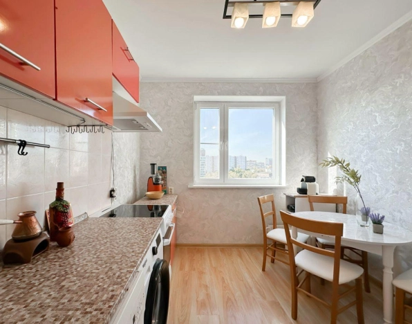 Купить квартиру в Москве. Вариант № 10366657, 15, площадь -  квм, цена 24800000 рублей