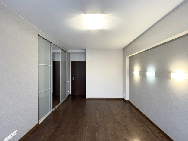 Купить трехкомнатную квартиру на улице Гордеевская в Нижнем Новгороде. Вариант № 10687817, 11, площадь - квм, цена 28500000 рублей