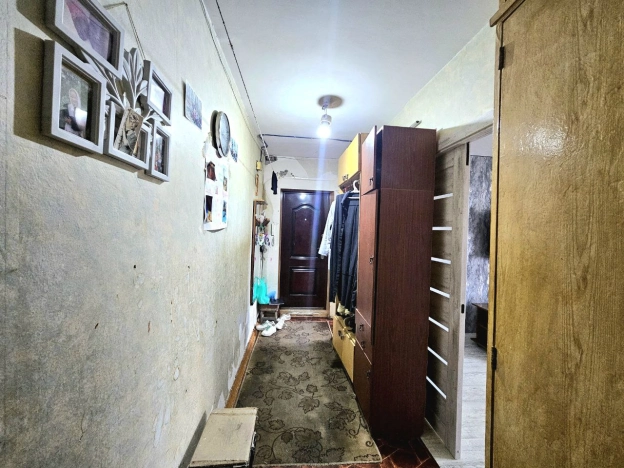 Купить трехкомнатную квартиру в Микрорайоне 29-й, Ангарск в Ангарске. Вариант № 305376, 8, площадь -  квм, цена 6000000 рублей