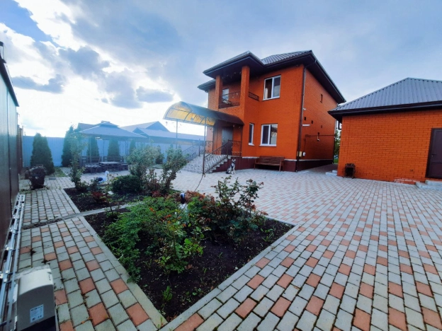 Купить дом в Курской области. Вариант № 35839, 29, площадь -  квм, цена 14800000 рублей