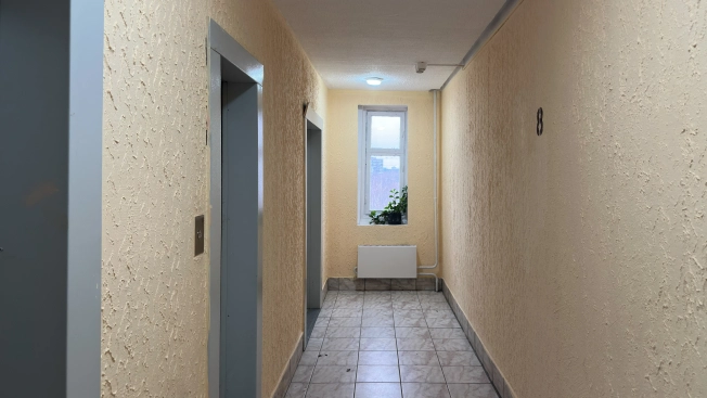 Купить квартиру в Москве. Вариант № 9234828, 27, площадь -  квм, цена 24000000 рублей