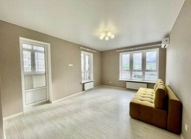 Купить трехкомнатную квартиру на улице Новороссийское шоссе в Краснодарском крае. Вариант № 213365, 0, площадь -  квм, цена 13900000 рублей