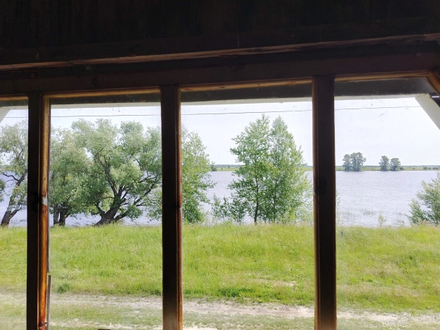 Купить дом на улице Набережная в Тюменской области. Вариант № 56332, 13, площадь -  квм, цена 3200000 рублей