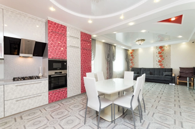 Купить дом в Микрорайоне Восточный, Тобольск в Тобольске. Вариант № 2349568, 1, площадь -  квм, цена 15300000 рублей