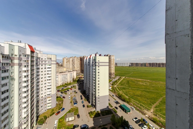 Купить многокомнатную квартиру в Ленинградской области. Вариант № 44934, 10, площадь - квм, цена 13900000 рублей